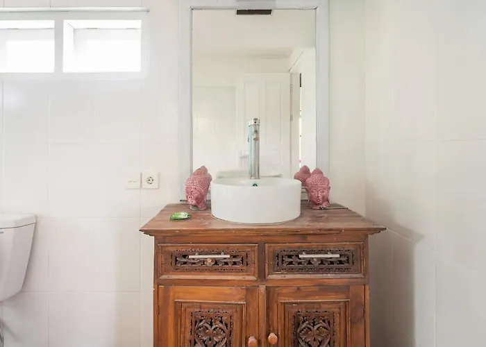 Charming 2bdr In The Heart Of & Walking Distance Villa *