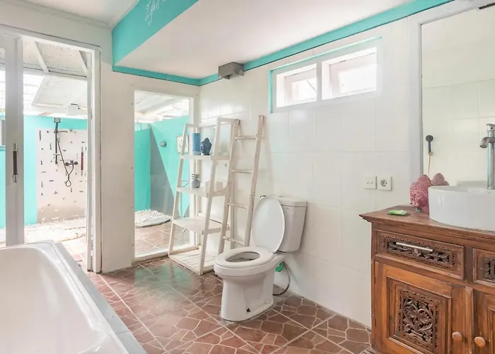 Charming 2bdr In The Heart Of & Walking Distance Villa Canggu